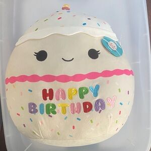 Lyla Happy Birthday Squishmallow